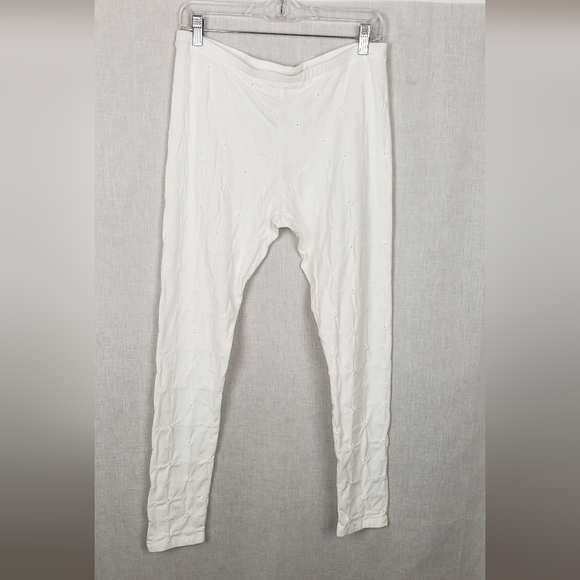 Johnny Was Pants - Johnny Was White Eyelet Levi Legging Pant Pull On Stretchy Waist Medium